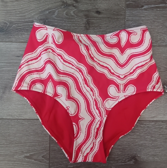 lemlem Elsi High Waist Bikini Bottom in Niku Red Pattern XS - Picture 8 of 12